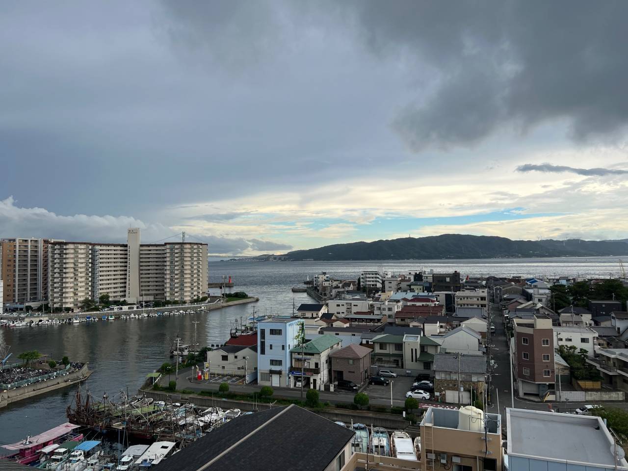 明石から望む淡路島